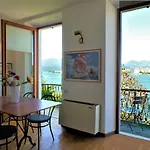 The Bay * Stresa