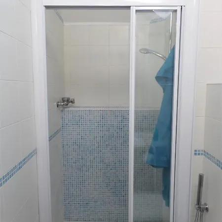 The Bay Apartment Stresa