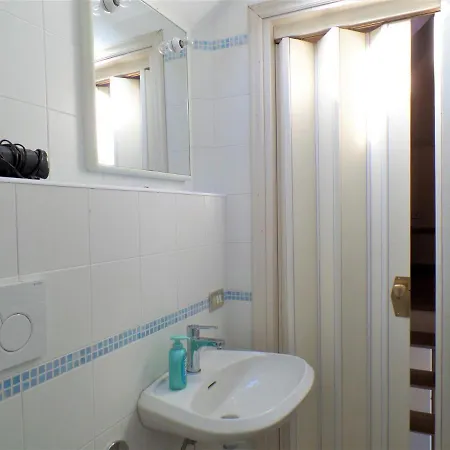 Apartment La Baia
